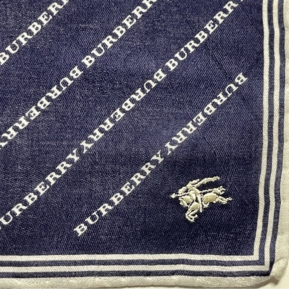 Burberry Vintage Handkerchief - Picture 5 of 5